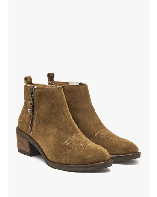 Alpe Brown Ackie Tan Suede Western Ankle Boots