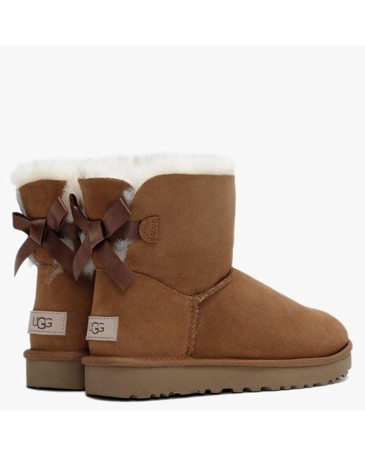ugg bailey bow 2 chestnut