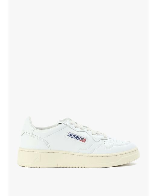 Autry Medalist Low White Leather Trainers