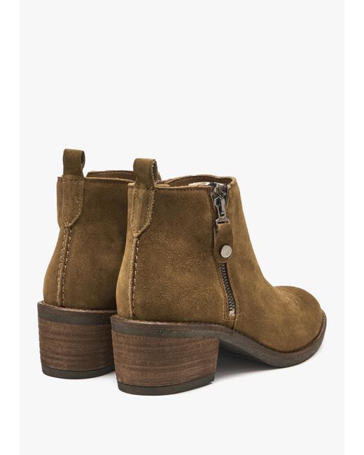 Alpe Brown Ackie Tan Suede Western Ankle Boots