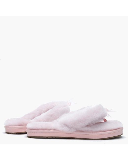 ugg fuzzy flip flop slippers