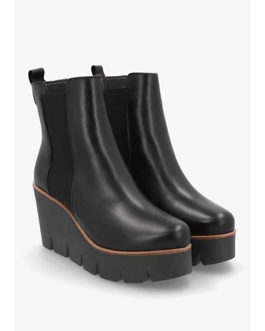 Alpe Alpaca Black Leather Wedge Ankle Boots