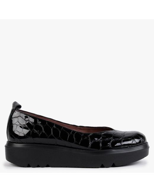 Wonders Moros Black Patent Leather Moc Croc Loafers