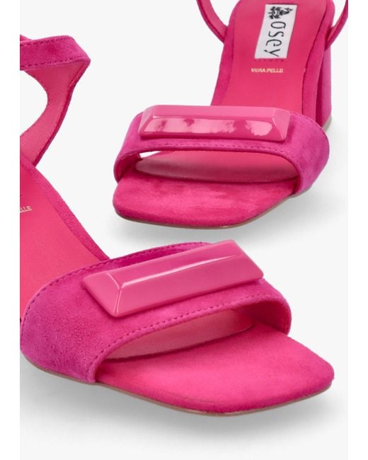 Osey Villa Surry Fuchsia Suede Block Heel Sandals in Pink | Lyst UK