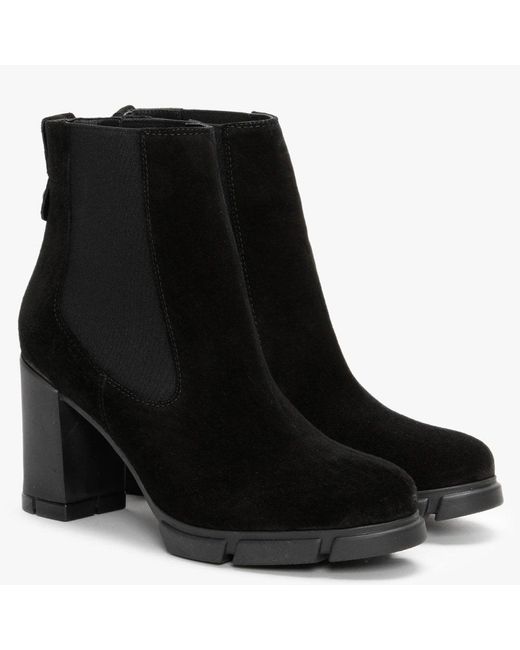 daniel suede chelsea boot