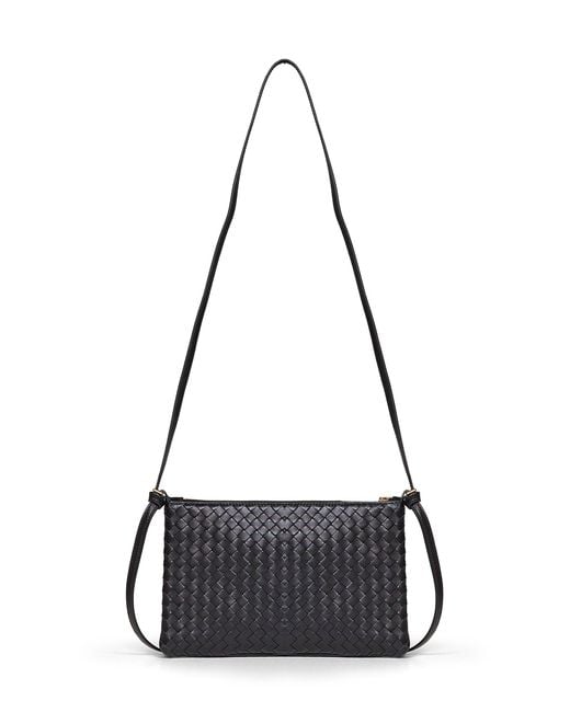 Bottega Veneta Black Intrecciato Piccolo Medium Pouch<Br