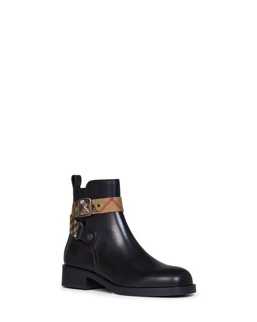 Burberry Blue Leather Huntley Ankle Boots