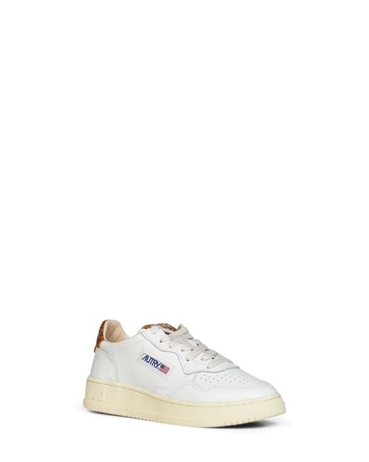 Autry White Leather Medalist Low Sneakers<Br