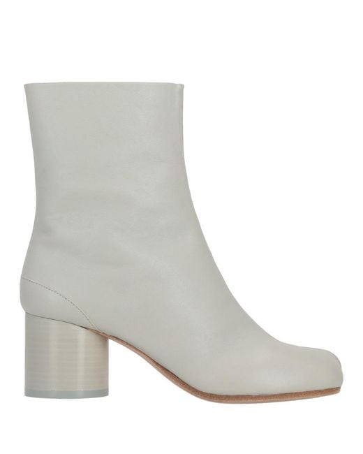 Maison Margiela White Alabaster Solid Tabi Boots