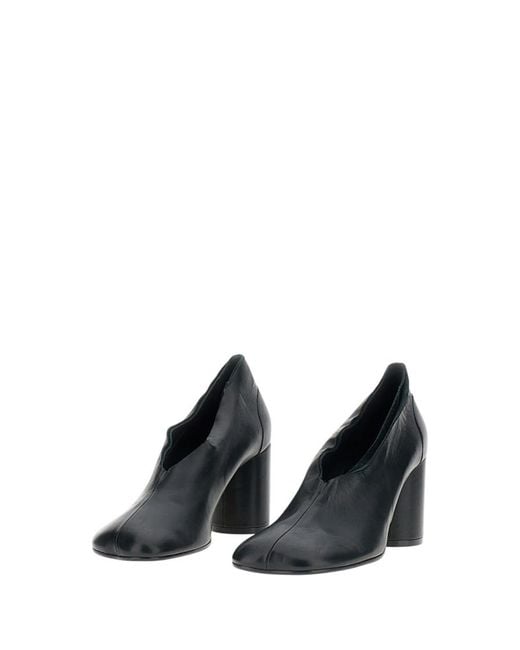 MM6 by Maison Margiela Black Solid Pumps