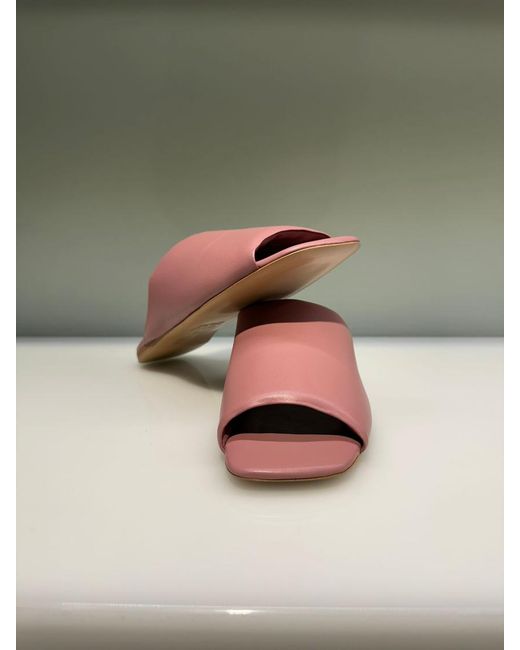 LA ROSE Brown Slip On Slides