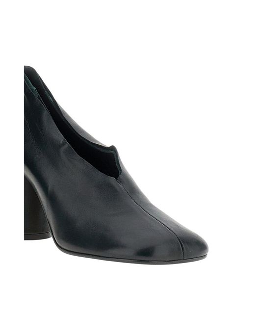 MM6 by Maison Margiela Black Solid Pumps