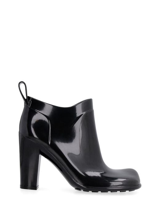 Bottega Veneta Black Solid Square Toe Boots