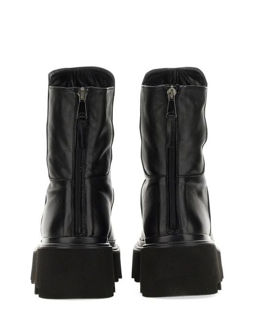 Elena Iachi Black Solid Boots