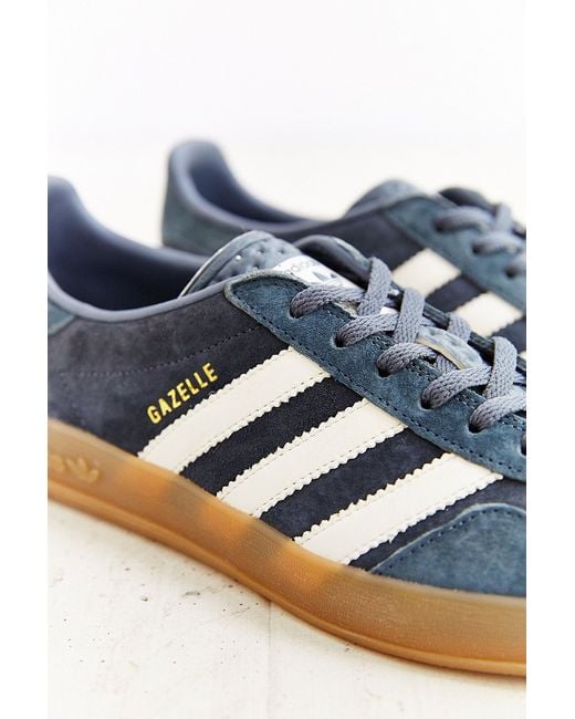 adidas Originals Gazelle Gum-Sole Indoor Sneaker in Grey (Gray) | Lyst