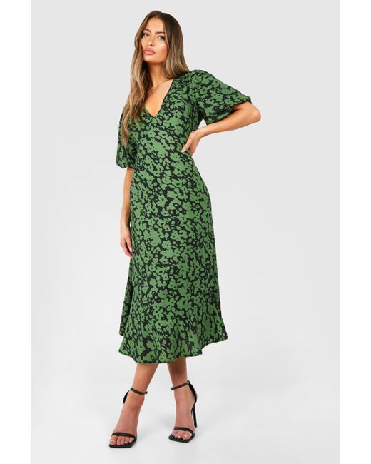 Boohoo Green Floral Print Midi Smock Dress