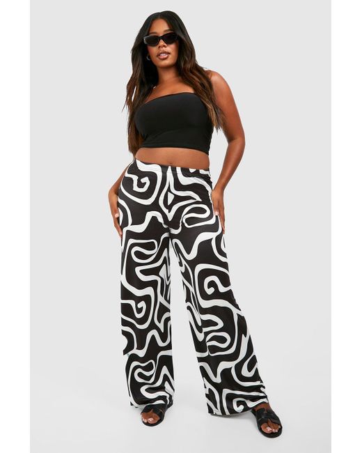 Boohoo White Plus Abstract Print Jersey Knit Flare Pants