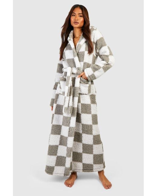 Boohoo Gray Tall Premium Checkboard Fleece Dressing Gown