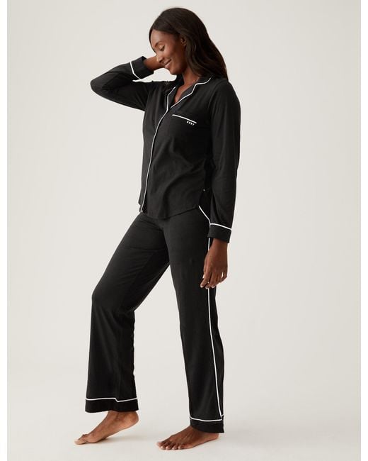 DKNY Signature Long Sleeve Notch Collar Pyjama Set in Black
