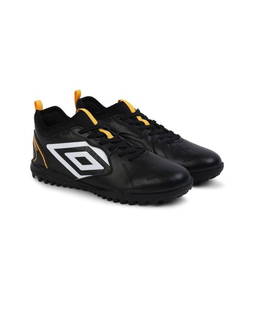 Umbro Black Tocco Ii Club Astroturf Football Boots for men