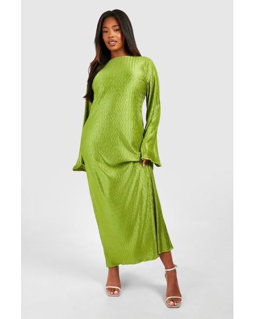 Boohoo Green Plus Wave Plisse Flared Sleeve Comlumn Dress