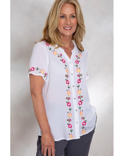 Anna Rose White Floral Embroidered Blouse