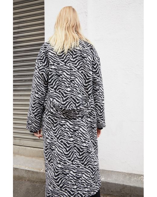 Warehouse Gray Zebra Oversized Collar Cosy Knit Maxi Coat