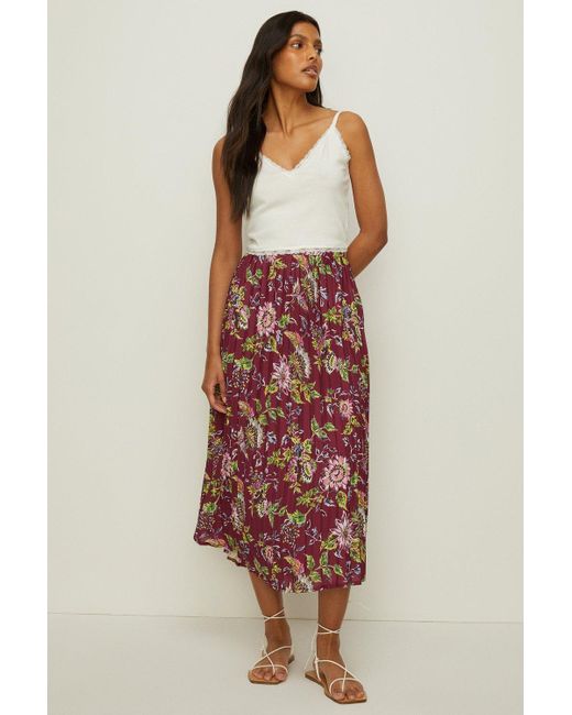 Oasis Red Petite Berry Floral Printed Pleated Skirt