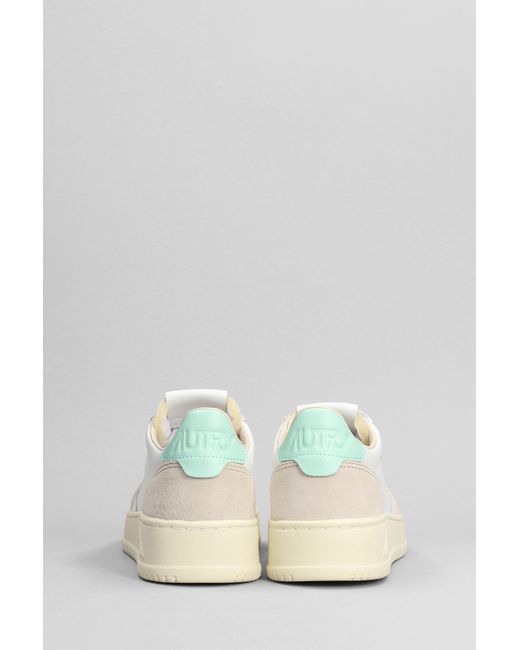 Autry Medalist Low Sneakers In White Suede And Leather