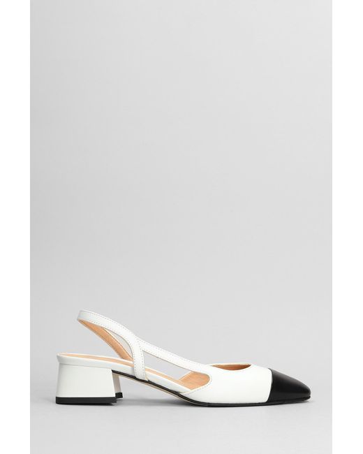 Decollete in Pelle Bianca di Julie Dee in White