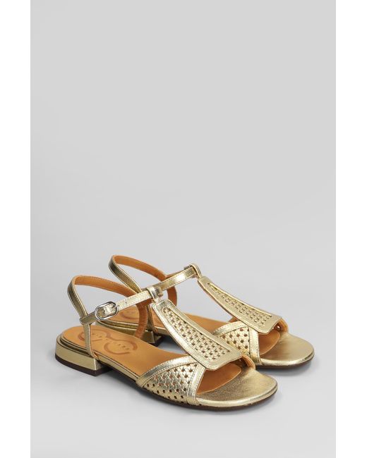 Slipper-Mule in Pelle Oro di Chie Mihara in White