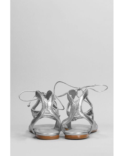 Sandali flats in Pelle Argento di Carrano in White