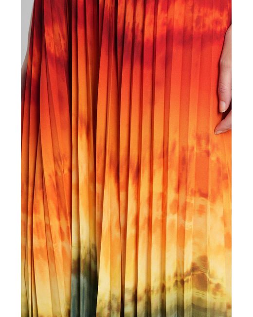 Abito lungo Lauren in Poliestere Rossa di Alice + Olivia in Red