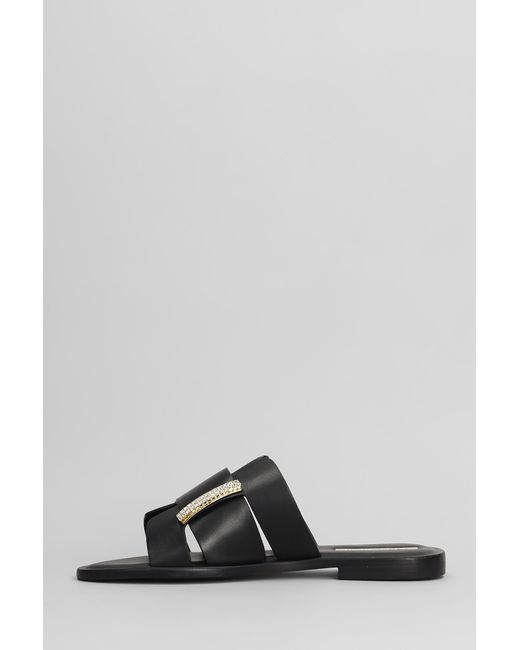 Sandali flats in Pelle Nera di EDDICUOMO in Black