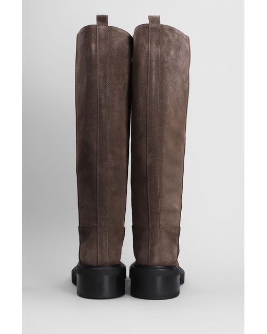 Via Roma 15 Low Heels Boots In Brown Suede