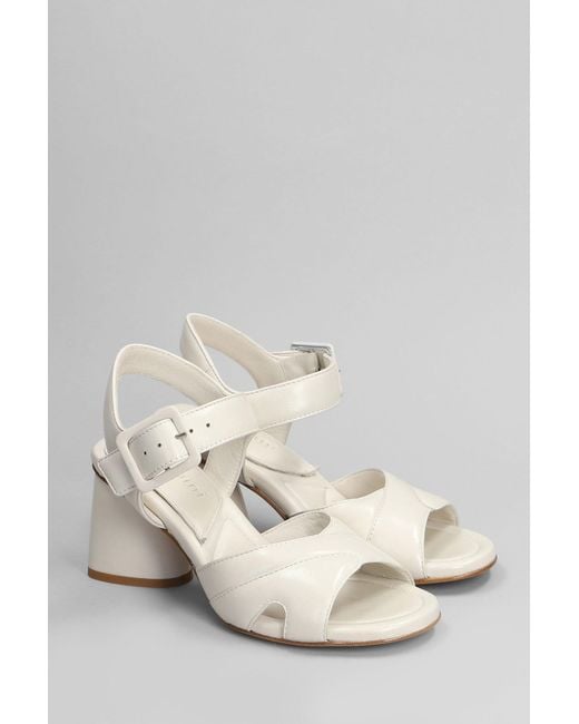 Sandali in Pelle Bianca di Mara Bini in Natural