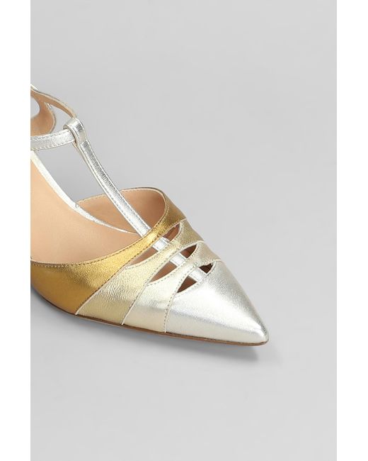 Decollete in Pelle Platino di Julie Dee in Metallic