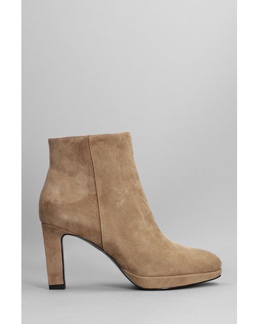 Bibi Lou High Heels Ankle Boots In Taupe Suede in Gray | Lyst
