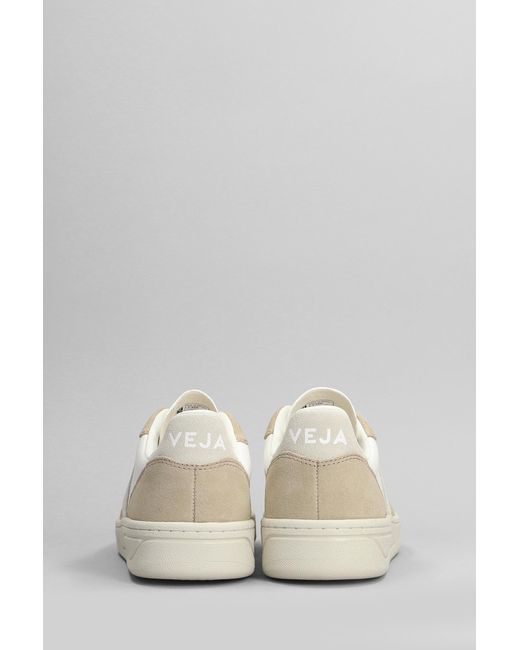 Sneakers V-10 in pelle e camoscio Bianco di Veja in White