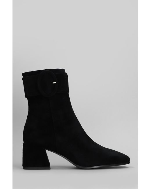 Tronchetti tacco alto Sandy Ankle Boot 60 in Camoscio Nero di Bibi Lou in Black