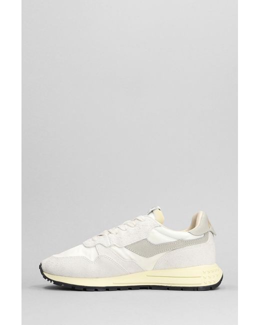 Autry Reelwind Low Sneakers In White Suede And Fabric