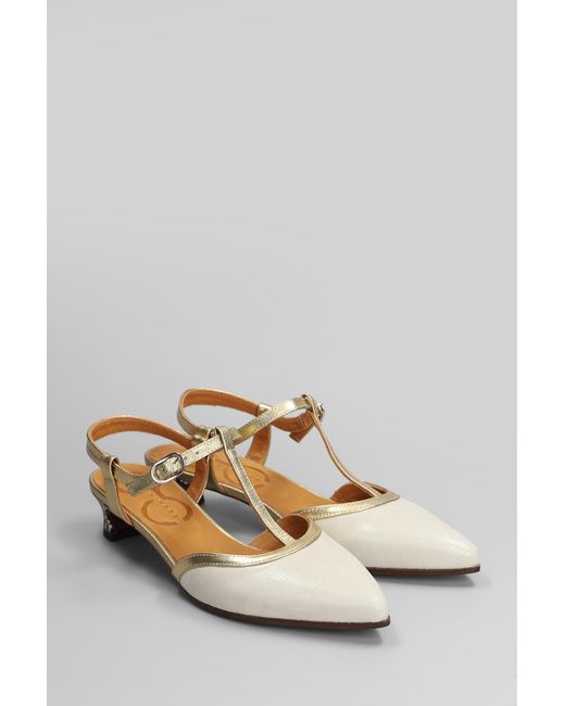 Decollete in Pelle Beige di Chie Mihara in White