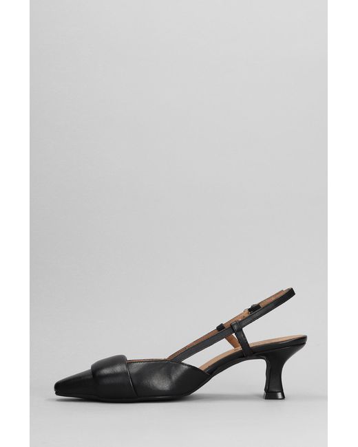Carmens Nicole Band Pumps In Black Leather