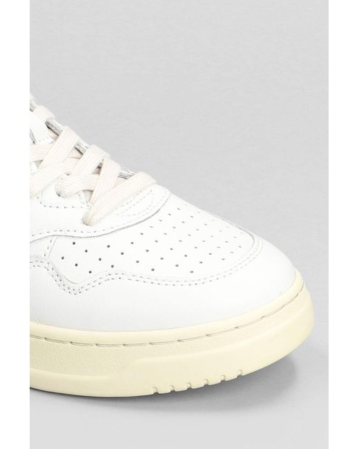 Sneakers Medalist Low in Pelle Bianca di Autry in White da Uomo