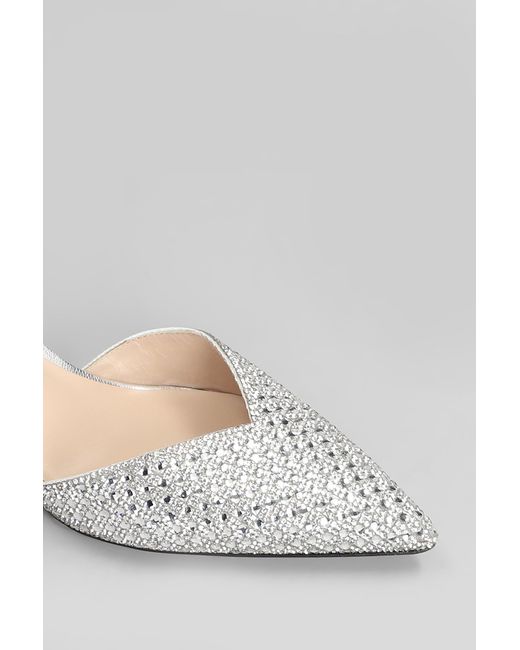 Evaluna White Pumps In Silver Satin