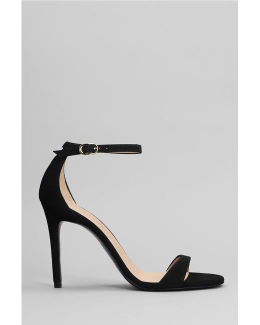 Sandali Nudist II in Camoscio Nero di Stuart Weitzman in Black