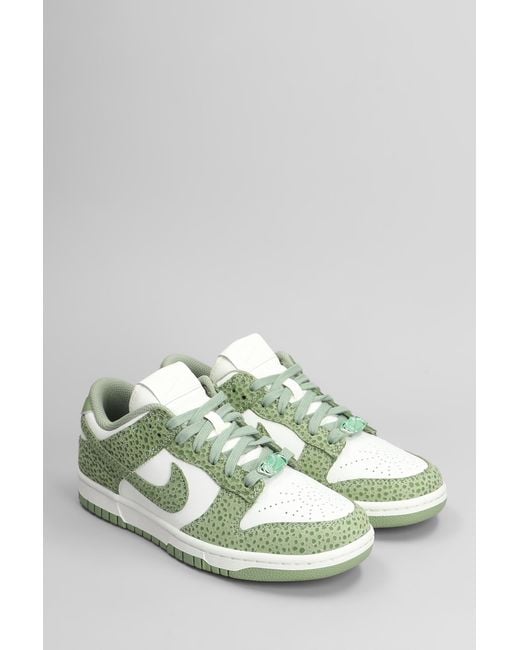 Sneakers Dunk Low Prm in Pelle Bianca di Nike in Green