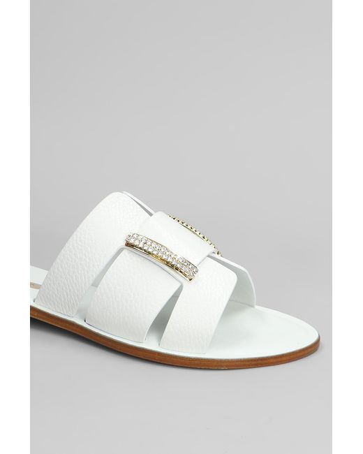 Sandali flats in Pelle Bianca di EDDICUOMO in White