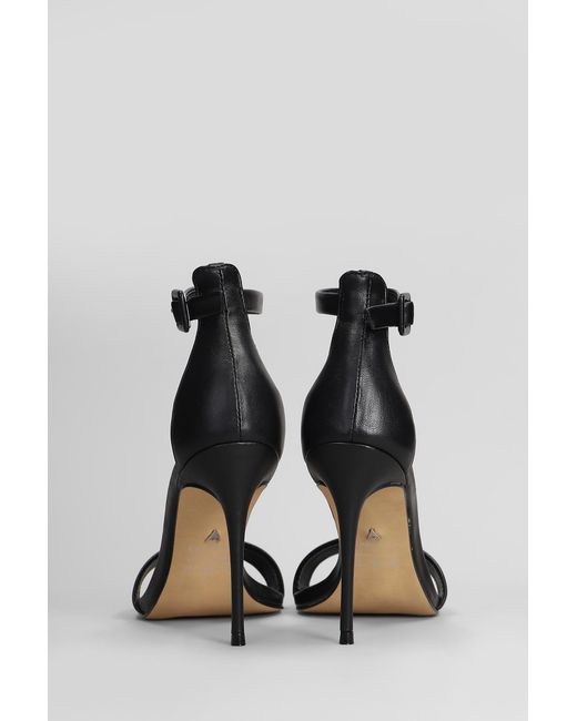 Sandali in Pelle Nera di Carrano in Black