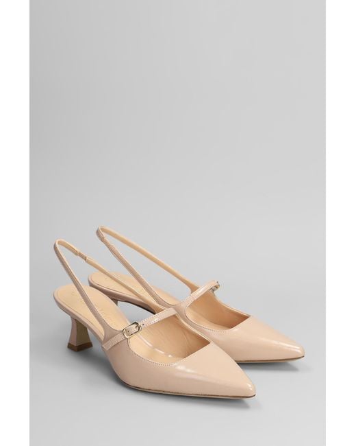 Decollete in Pelle Cipria di Julie Dee in Pink